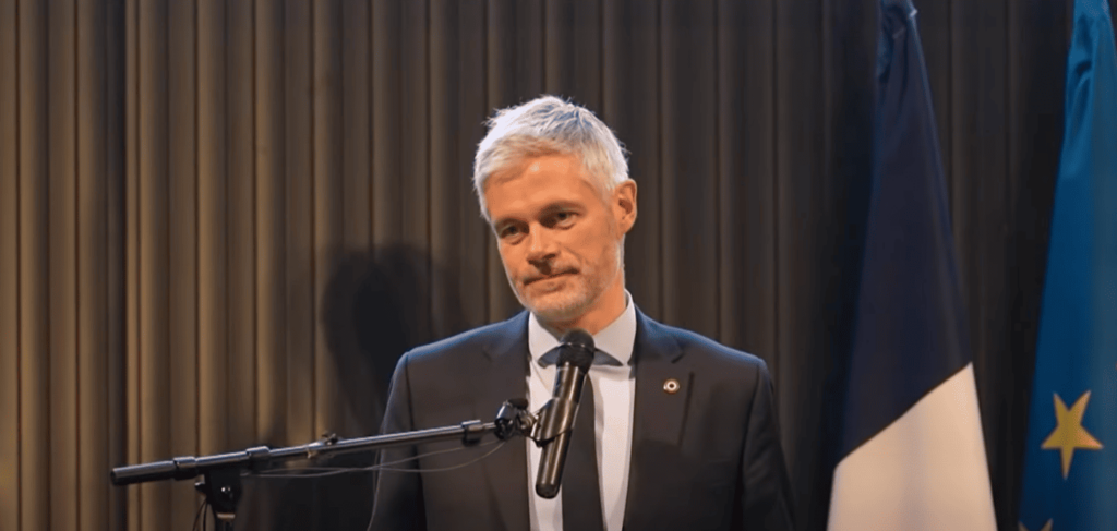 Laurent Wauquiez propose d’envoyer les étrangers sous OQTF à Saint-Pierre-et-Miquelon : indignation générale