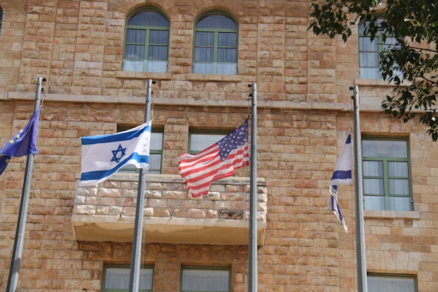 Deux employés de l’ambassade d’Israël tués par balle à Washington : ce que l’on sait