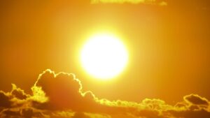 Canicule : 60 départements en vigilance orance ce samedi, le rouge possible dès dimanche midi – vers des records historiques