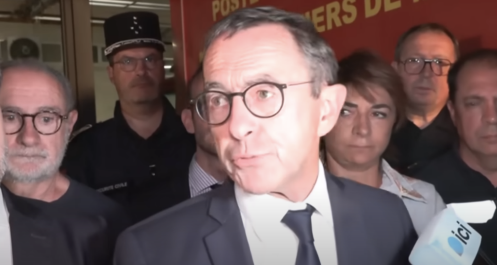 Incendie à Marseille : 450 personnes évacuées, des dizaines d’habitations touchées, l’aide d’urgence en route