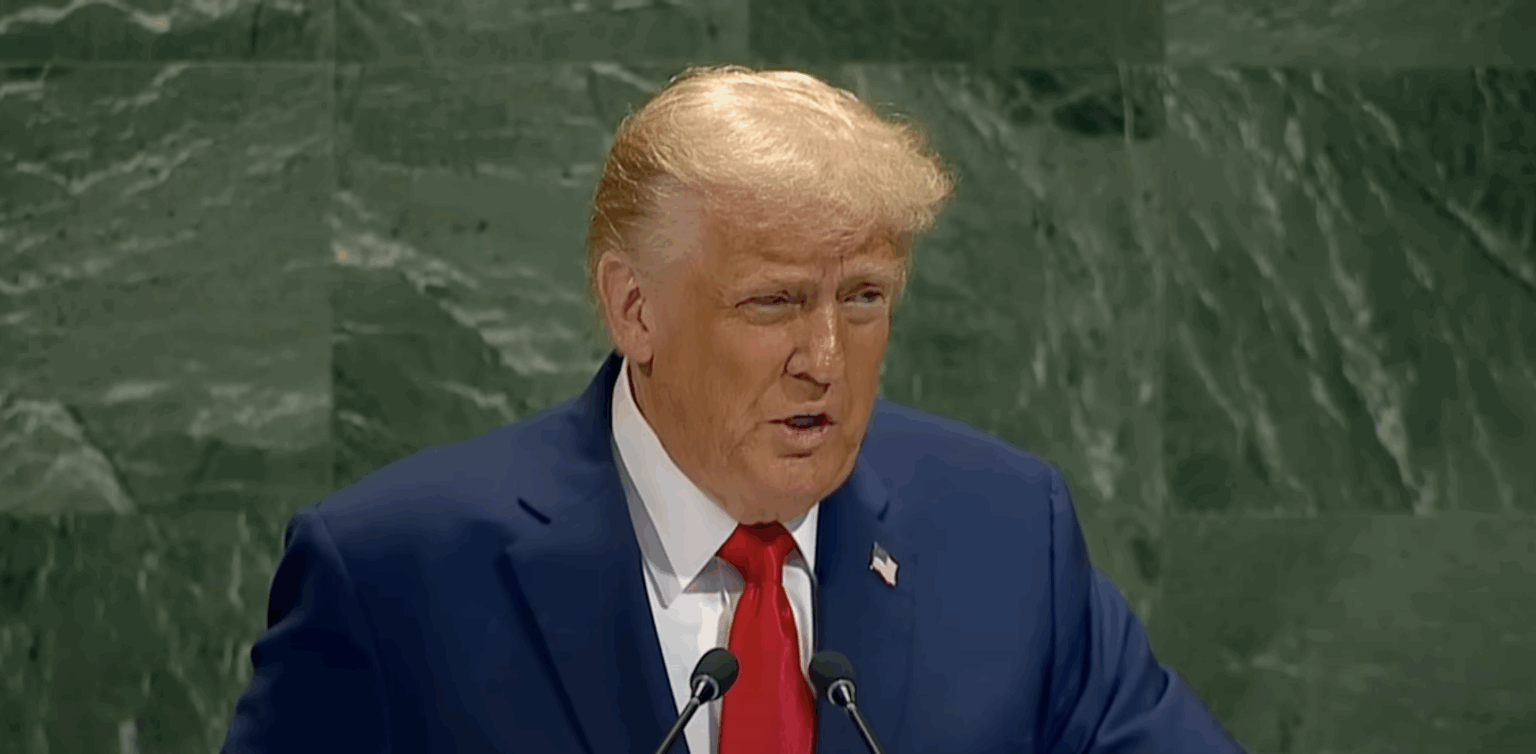 Fusillade dans une église mormone aux États-Unis : Donald Trump dénonce « une attaque contre les chrétiens »