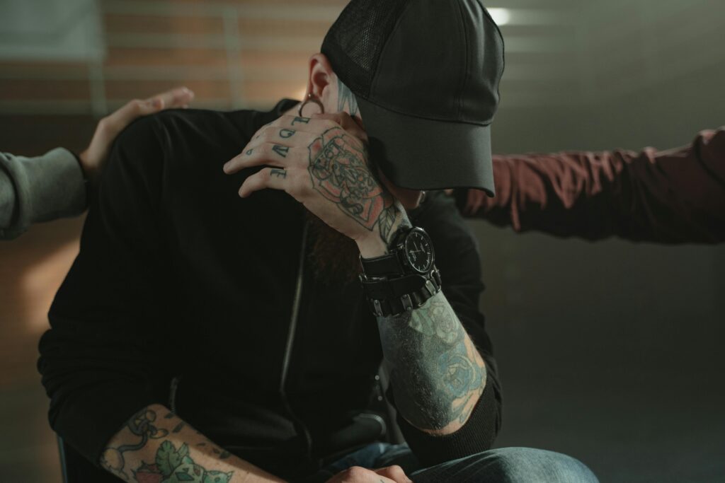 Explosion à Crans-Montana : bilan, causes possibles et réactions après l’incendie meurtrier du 1er janvier 2026