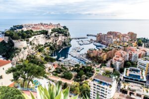 Attentat à Monaco : un colis piégé vise un oligarque ukrainien sanctionné par Kiev, le suspect est en fuite